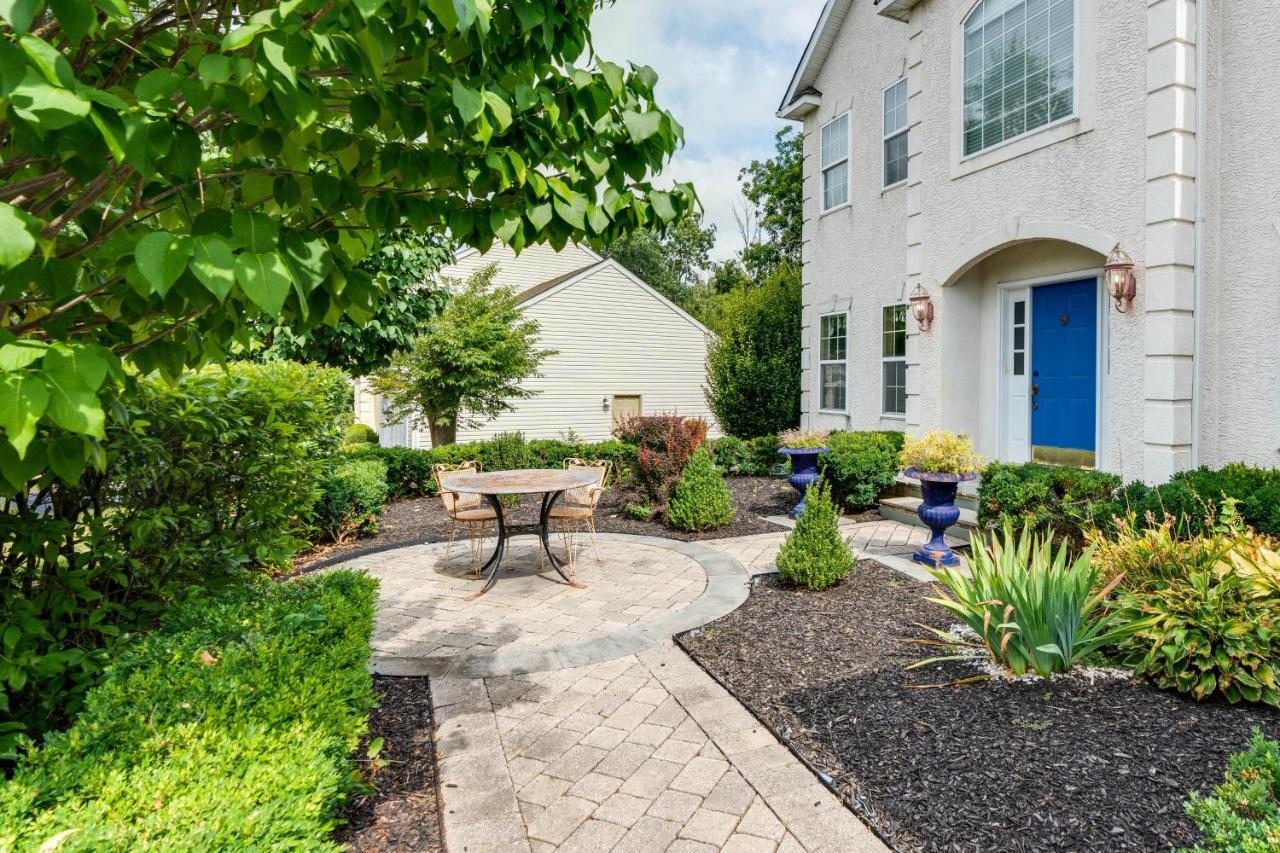 Centrally Located Family Home With Pool Harleysville Exterior foto